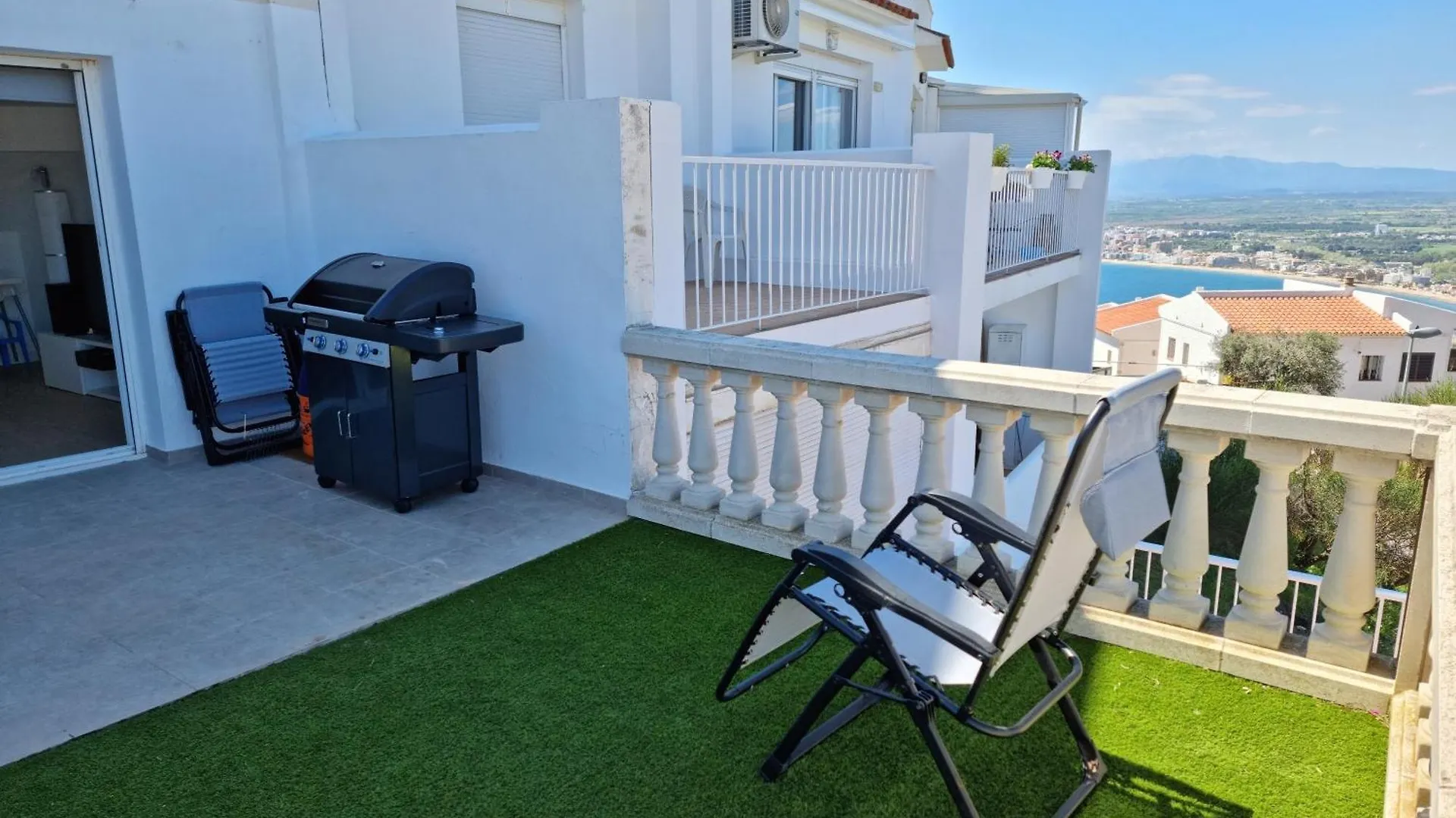Holiday home Casa Encantadora Y Acogedora En Roses